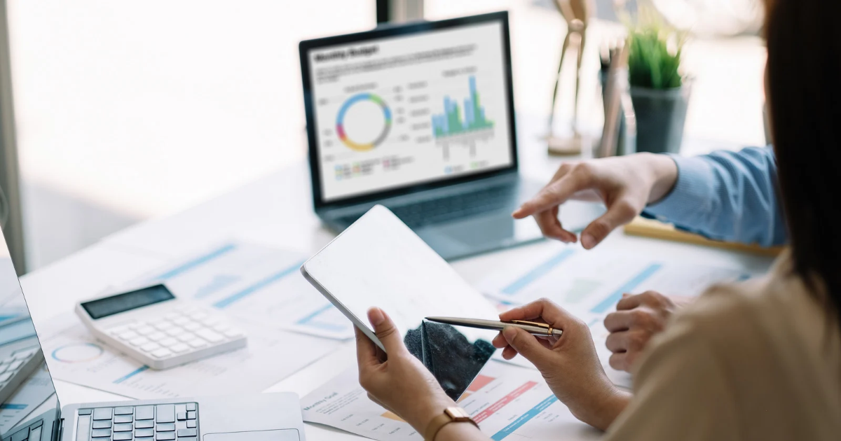 Foto/Reprodução: Inteligência de mercado: o que é, quais os benefícios e como aplicar na empresa